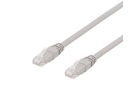 Gråt Deltaco U/UTP Cat6a patchkabel på 2 meter, med klare RJ45-stik i begge ender mod hvid baggrund.
