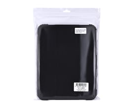 Sort, foldbart iPad-cover til 10,9 og 11 tommer i gennemsigtig plastemballage med mærkat.