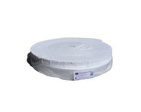FireFree B960 keramisk uld i en rulle, 25 x 25 mm dimensioner og 7320 mm længde, pakket ind i klar plastfolie.