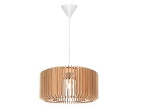 Nordlux Asti 50 pendel i natur træ isoleret på hvid baggrund, fremviser dens E27 fatning og 200 cm hvide ledning.