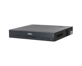 Dahua NVR5432-16P-EI2 netværksoptager med 32 kanaler og 16 PoE-porte set skråt forfra.