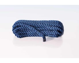 Roliba fortøjningsline 14mm x 15m i dybblå farve, 3-slået PP-multifilament med høj brudstyrke og UV-beskyttelse.