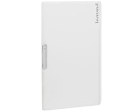 Legrand XL3 125 tavledør i hvid RAL 9003 med IP40 og IK09 beskyttelse samt låsbar funktion.