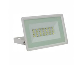 Hvid SpectrumLED 20W LED-projektør set skråt forfra med synlige LED-dioder og justerbar monteringsbøjle.