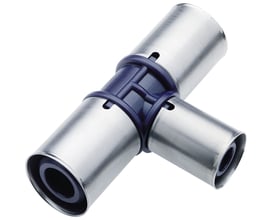 Detaljeret frontvisning af Wavin Tigris K1 T-stykke, der viser de to 75mm og en 32mm preskobling.