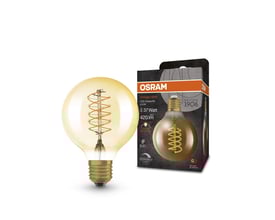 Osram Vintage 1906 globe 80 LED-pære med spiral filament i ravfarvet glas på neutral baggrund, ved siden af æsken.