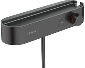 Hansgrohe ShowerTablet Select 400 brusetermostat i mat sort, med integreret hylde og drejeknap til temperaturjustering.
