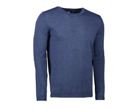 Detalje af Seven Seas striktrøje i blå melange merino uld, der viser teksturen og ribstrik ved ærmer og kant.