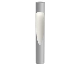 Enkelt Louis Poulsen Flindt Garden pullert lampe i aluminium med spyd, viser dens slanke cylindriske design med lyskilde.
