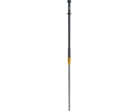 Vikan ErgoClean teleskopskaft i grå med gul detalje, 28mm i diameter og justerbar længde fra 120 til 180cm.