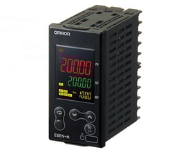 Omron E5EN-HAA2HBMD-500 temperaturregulator med digitalt display og knapper, 24VAC/DC, 1/4 DIN.