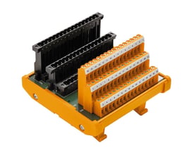 Weidmüller SLDV-THR 5.08 interface- og overførselsmodul med orange skrueterminaler og sorte stik.