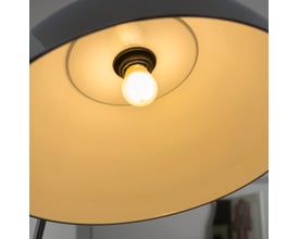 Energimærkat for LEDVANCE lyskilde, viser energiklasse A og forbrug på 4 kWh/1000h med QR-kode.