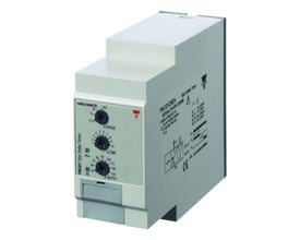 Carlo Gavazzi tidsrelæ til stjerne/trekantstyring, 380-415 VAC, med tre drejeknapper set skråt forfra.