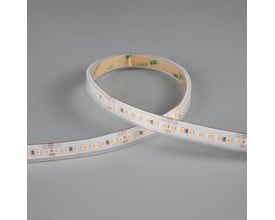 Ansell Lighting P-Cell LED bånd, 50 meter, 12mm bredt, med 2200K varmt hvidt lys og Ra 97, vist på grå baggrund med 3M tape.