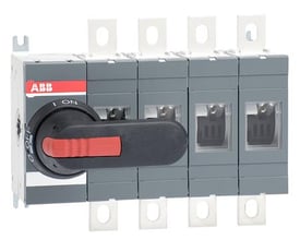 ABB 4-polet lastafbryder på 200A med sort, drejeligt håndtag og røde markeringer, klar til bundmontering.