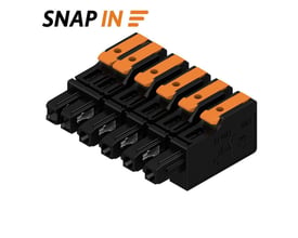 Weidmüller hybridstik til ledningsforbindelse med seks poler og SNAP IN-tilslutning med kip, vist skråt forfra i sort og orange.
