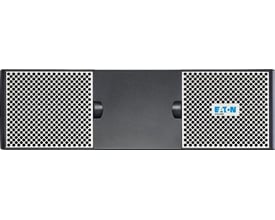 Eaton 9PX EBM, et eksternt batterimodul på 72 V i 3U rackformat, set forfra med perforerede gitre.