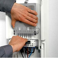 Kortslutningshåndtag Hager for udskiftning af måler uden strømafbrydelse max. In: 63A i 0,5 time