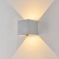 CUBIC PRO vglampe, 6W, IP65, slvgr, justerbar, op/ned, 3000K, ikke dmpbar, inkl. lyskilde