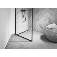 Unidrain Glassline brusevæg 1000 mm. 10 mm hærdet glas, sort ramme.