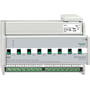 Schneider Electric REG-K/8x230/16 relæudgang med 8 kanaler, strømdetektering og manuel betjening.