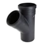 Golan Pipe Systems lyddæmpende afløbs grenrør 110/110 mm, 45 grader, fremstillet af sort PP-MD med en enkelt muffe og hvid indvendig.