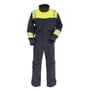 Tranemo Workwear Tera kedeldragt i navy, størrelse XL, set forfra med gule reflekser på skuldre og brystlommer.
