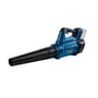 Bosch løvblæser GBL 18V-750 Professional i blå og sort, med synligt batteri og dyserør på hvid baggrund.