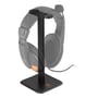 Sort Deltaco Gaming headsetstativ med et headset hængende på holderen, så det står klar til opbevaring.