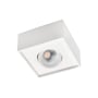 SG Armaturen Cube Lux loftarmatur i hvidt aluminium med 8W LED og 3000K lysfarve. Den har en firkantet form og en vippbar lyskilde.