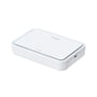 D-Link 5G NR AX3000 Wi-Fi 6 mobilrouter set skråt ovenfra med betjeningsknap og port på siden.