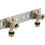 Samlet Viega Raxofix montageenhed med to 16mm koblinger og monteringsskinne i metal, klar til installation.