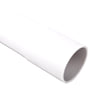 Unite hvidt plastrør af PVC, 20 mm i diameter og 3 meters længde, vist med muffe til nem installation.