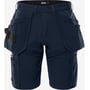 Kansas shorts i mørk marine, model 134119, med praktiske hængelommer og stretch materiale, vist forfra.