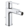 Grohe Lineare etgrebsbatteri til bidet i krom, vist med et greb og en sprayfunktion på en hvid baggrund.