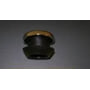 Villeroy & Boch V&B 9932 urinal rørforbinder til synlig vandtilslutning i mørk plast med messing detalje.