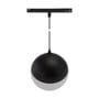 SpectrumLED SHIFT Smart-Globe P set skråt oppefra, så den sorte overdel fylder mest på den kugleformede lampe.