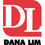 Dana Lim-logoet fra emballagen til PU helårsskum 584, vist i rødt og sort.