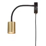 Nordlux Explore Flex væglampe i messing og metal med en fleksibel sort arm og tænd/sluk-knap.