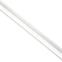 Den hvide LED-spisebordslampes lange, smalle lysflade ses skråt fra siden.