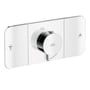 Hansgrohe AXOR One indbygningstermostatarmatur i krom med stor Select-knap til nem betjening. Det minimalistiske design har et ikon for koldt vand 'T' og et brusikon.