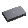 Vinklet billede af Verbatim USB-C Pro Docking Station CDS-17, der viser dens kompakte design og placering af bagudvendte porte.