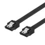De to SATA-stik med synlige metal-låseklemmer på Deltaco SATA 3.0-kabel på 0,3 meter.