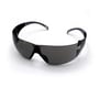 Activewear sikkerhedsbrille 4140 Flow med grå linse set næsten lige forfra, hvor den brede linse og de åbne stænger ses.