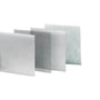 Schneider Electric ClimaSys CA ventilationsfilter, 81x81mm, vist i lagdelt konstruktion med tre forskellige materialer isoleret på hvid baggrund.