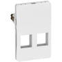 LK FUGA – Dataudtag til 1-2 stk. keystone konnektorer, standard keystone port (ca. 19,3 x 14,8 mm), 1½ modul, hvid