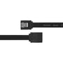 SATA-kabel fra Deltaco på 0,5 meter set tæt på, med sort kabel og stik med synlig låseklemme.