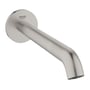 Grohe Essence karudløb i børstet stål Supersteel finish, med en 230mm tud og vægmonteringsplade med Grohe logo.