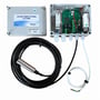 Watertec 4G PRO pumpestyring med åbent styreskab, synligt kredsløb, oprullet sort sensorledning og tilslutningskabler.